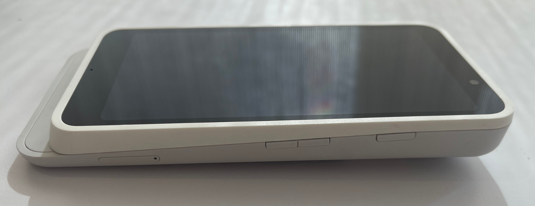 Otter Handheld Device (White).png