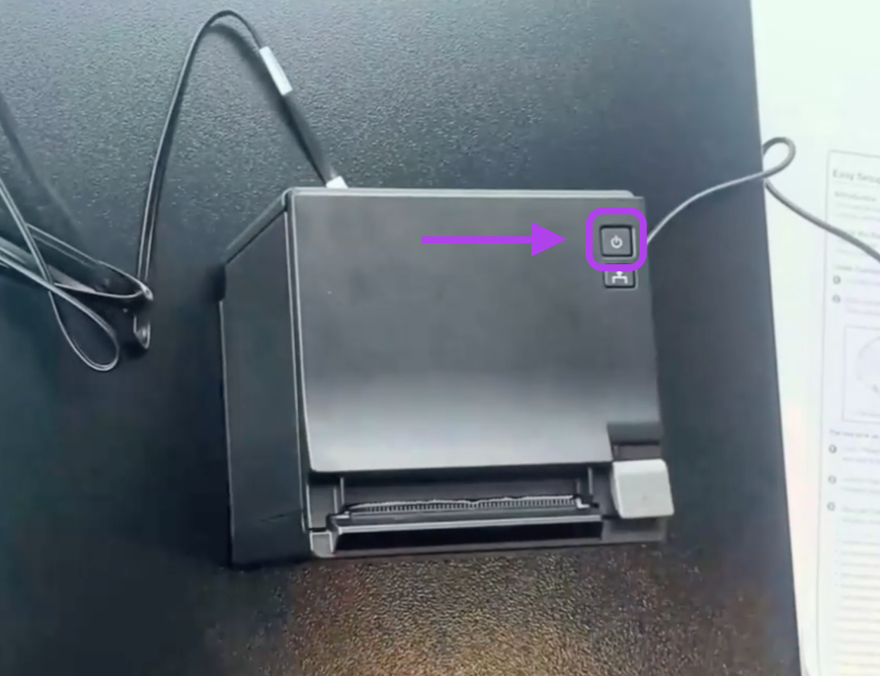Epson TM-M30iii - power on.png